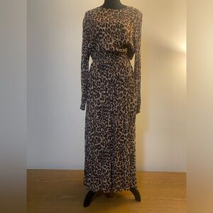 H&M Leopard Print Long Sleeve Dress